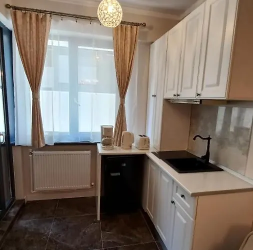 Luxury Anis 3 Apartment *